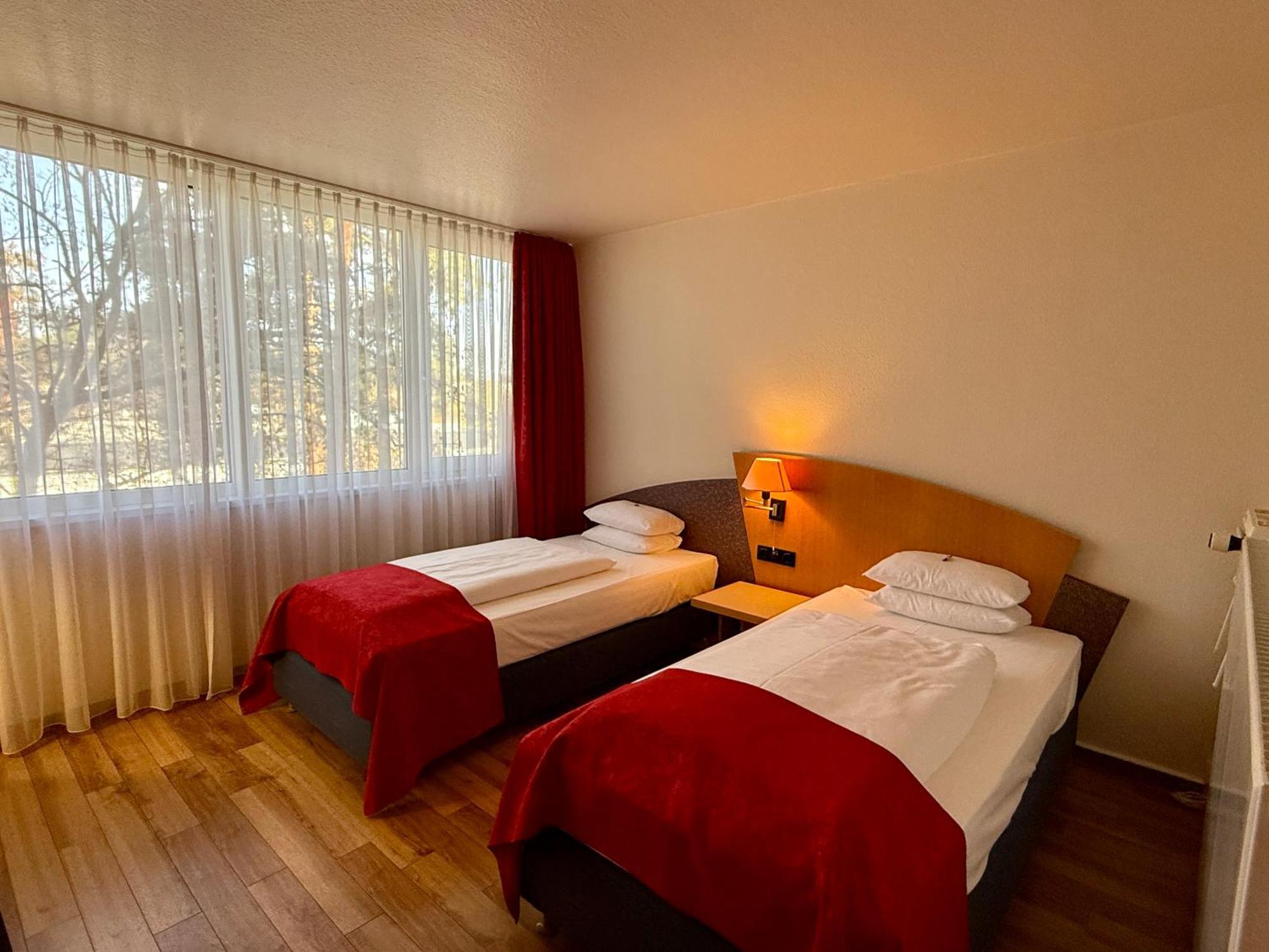 Arvena Messe Hotel Nürnberg Exteriör bild