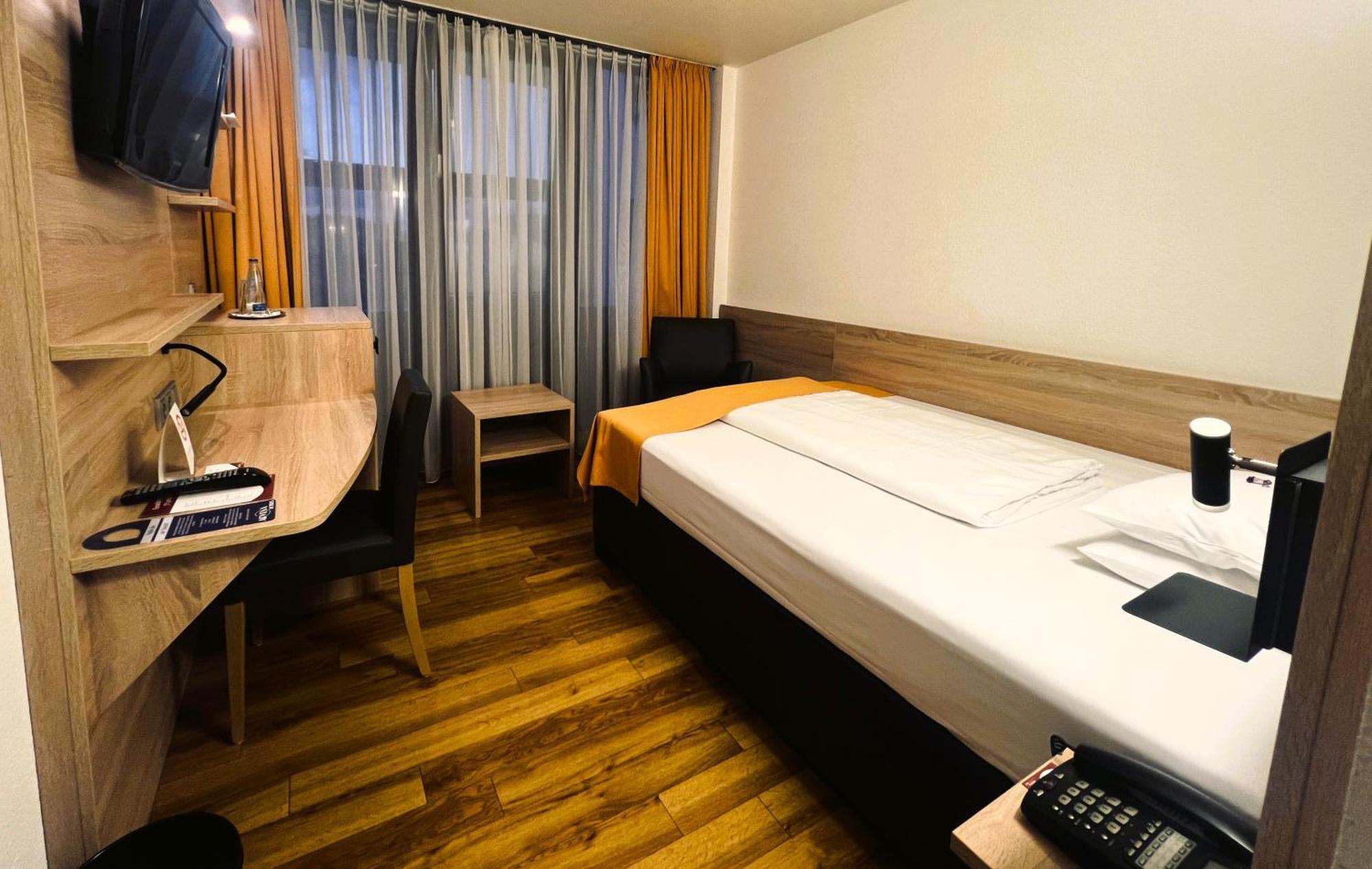 Arvena Messe Hotel Nürnberg Exteriör bild